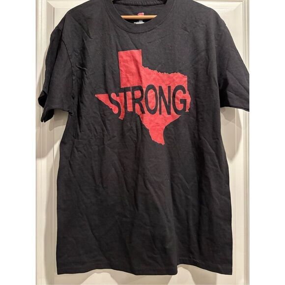 Texas Strong T-shirt size Large - Picture 1 of 2